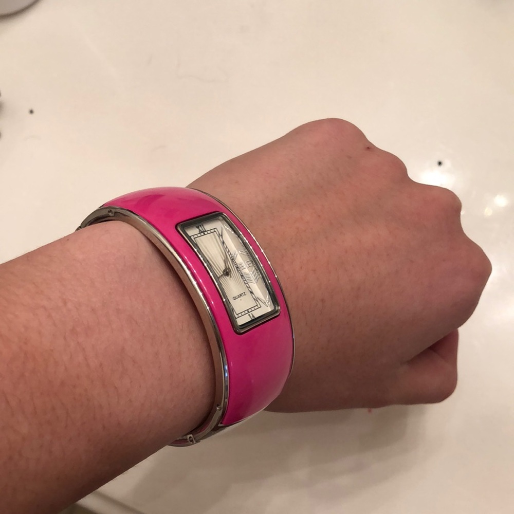 Quartz Wristwatch